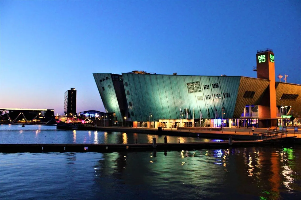 ** Botel Vita Nova Amsterdam Netherlands
