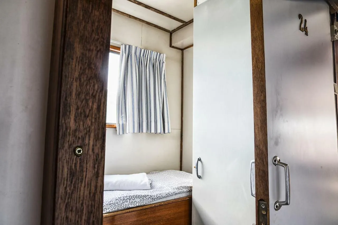 Vita Nova Amsterdam 2*,